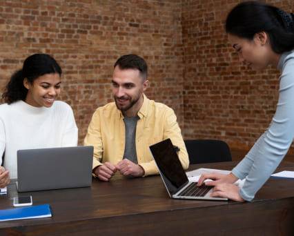 Consultant Guiding Visa Applicant
